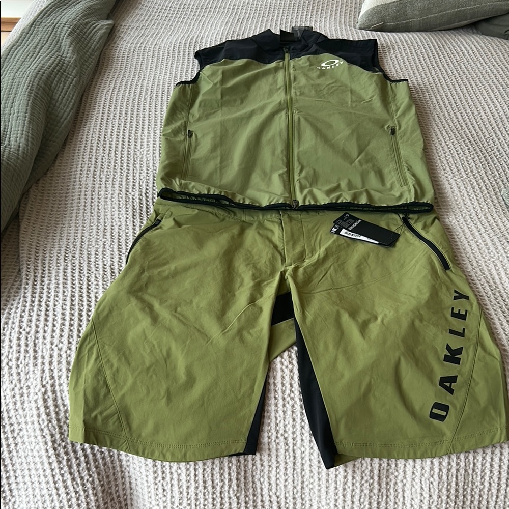Oakley Men's Athletic Shorts in Olive Green